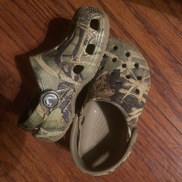 Camouflage Crocs - Picture 1 of 1